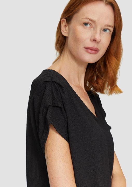 Produktbild S.Oliver T-Shirt Crinkle-Shirt mit Falten-Detail am Ärmel (34)