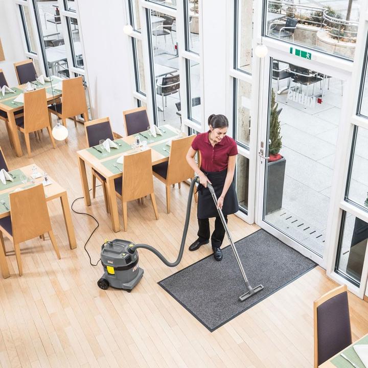 Actual product image Kärcher Professional NT22/1 Ap (Wet dry vacuum cleaner)