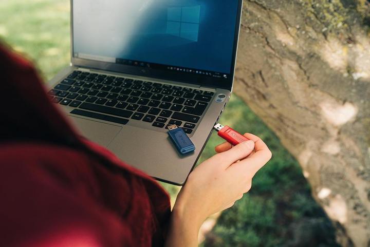 Image du produit Verbatim Glissière (32 Go, USB-A)