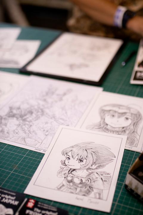 Actual product image Sakura Manga (A4, Plain, Hardcover)