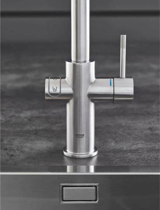 Actual product image Grohe Blue Home L spout starter kit