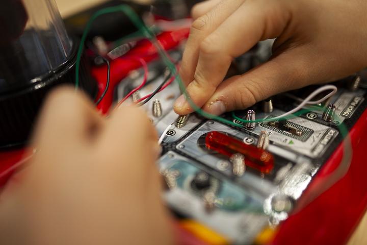 Produktbild Velleman Bausatz Elektronikprojekte - 50 Experimente - Schaltungslabor