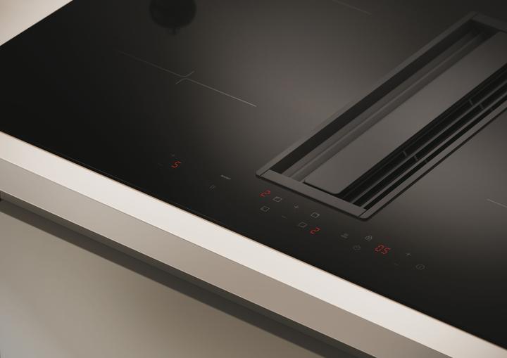 Produktbild Candy CIH8I4CF (83 cm, Induktionskochfeld)