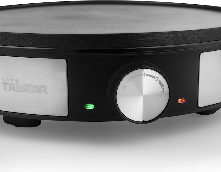 Actual product image Tristar Crêpe Maker BP-2638 1200 W, Black/Silver