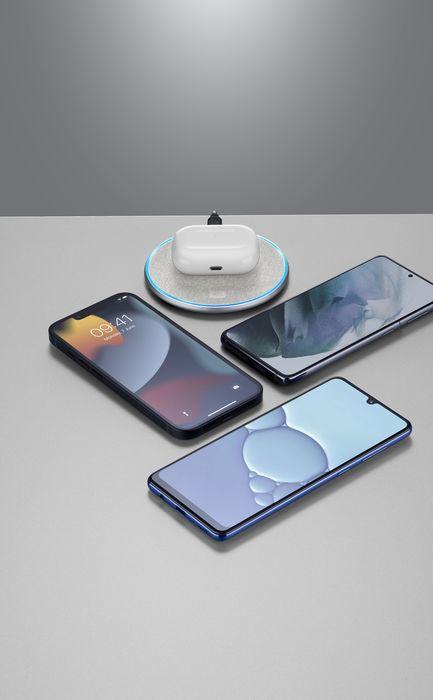 Immagine prodotto Cellularline Tweed wireless charger 15W (15 W)
