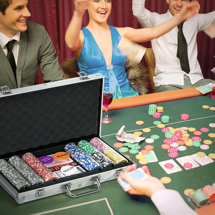 Image du produit SportNow Mallette de poker de 500 jetons (Allemand, Anglais)