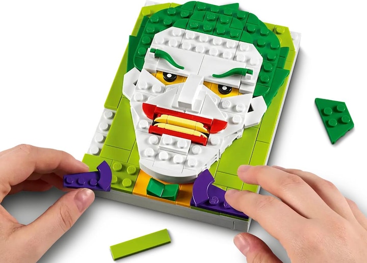 Produktbild LEGO Brick Sketches - Joker (40428)