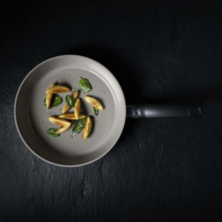 Produktbild Fissler Bratpfanne Ceratal Cl. (Bratpfanne, Aluminium, 20 x 9.50 cm)