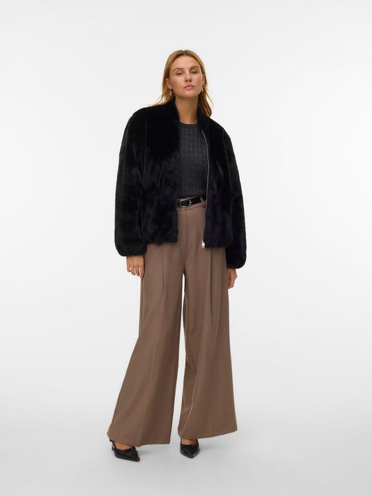 Immagine prodotto Vero Moda VMSONJALIGA Jacke Kunstpelzjacke