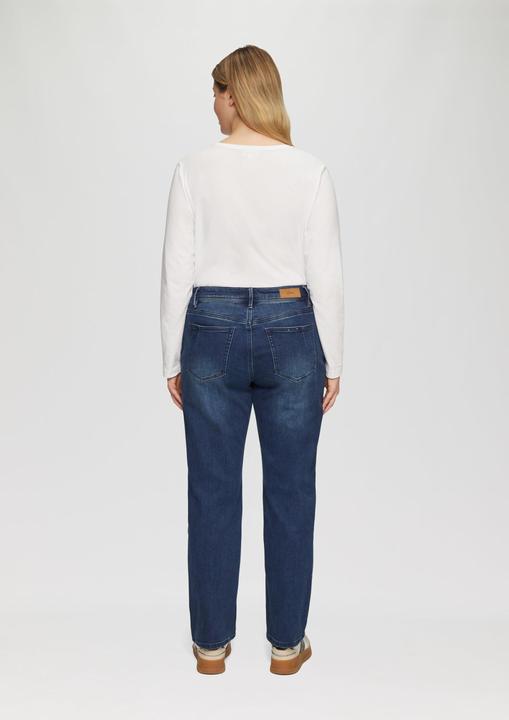 Image du produit S.Oliver Jeans-Hose Jeans / Curvy Fit / Mid Rise / Slim Tapered Leg (48)