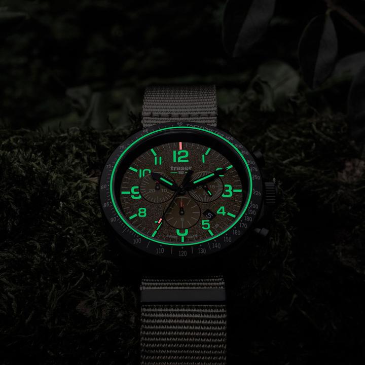 Produktbild Traser P67 Officer Pro Chrono (Chronograph, 46 mm)