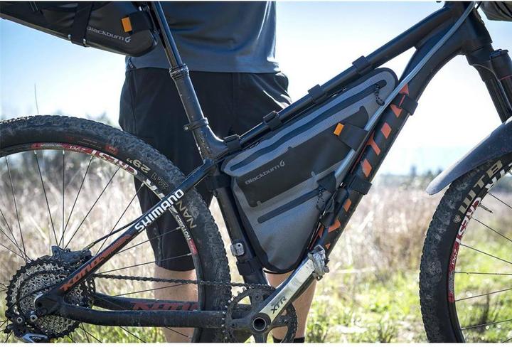 Produktbild Blackburn Outpost Frame (6.95 l, Rahmentasche)