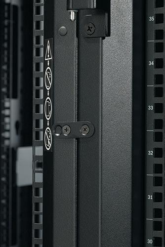 Produktbild APC Netshelter SX 48U Wide x Deep Enclosure (48 HE, 19 Zoll Rack)