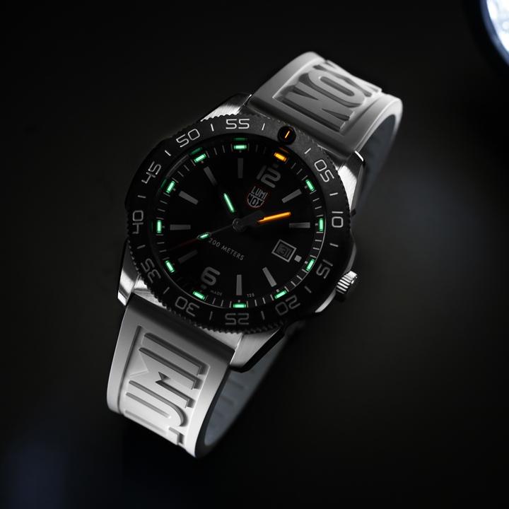 Immagine prodotto Luminox Pacific Diver 3120 Series (Orologio sub, 44 mm)
