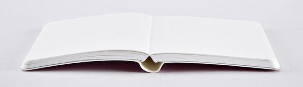 Actual product image Nuuna Pearl S, rosé (15 x 10.8 cm, Dotted, Soft cover)