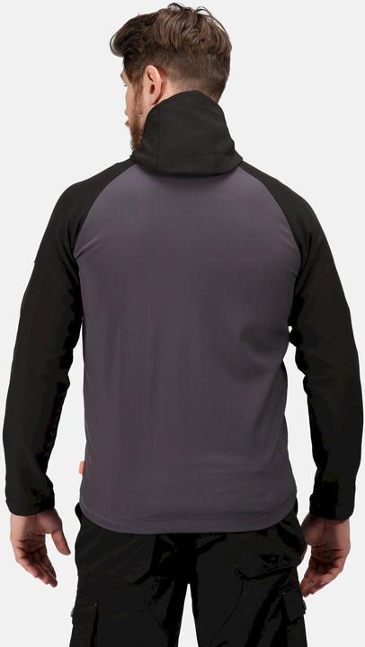 Actual product image Regatta Surrender Softshell Jacket (L)