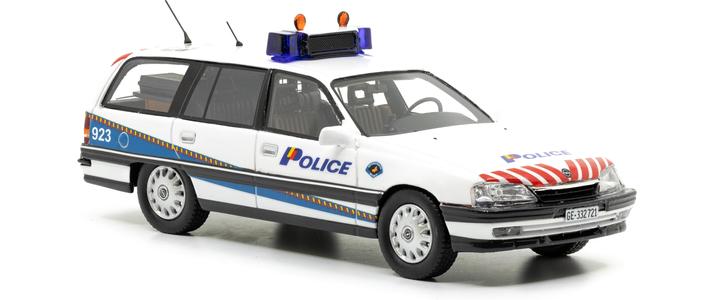 Produktbild Ace Opel Omega A2 Police cantonale de Genève