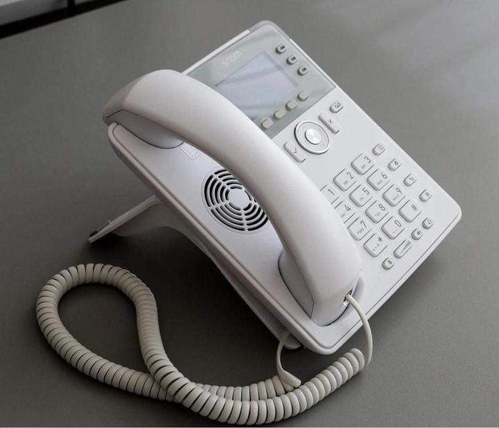 Actual product image Snom D717 White