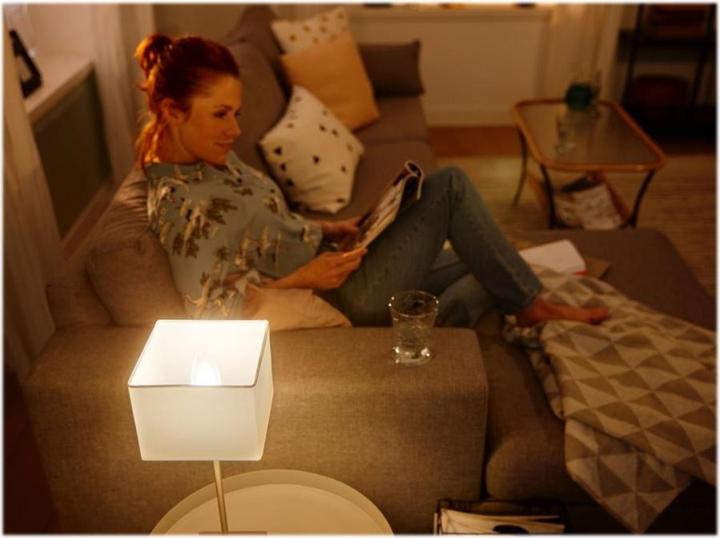 Actual product image Philips Hue White & Color BT (E14, 5.30 W, 470 lm, 1 x, G)