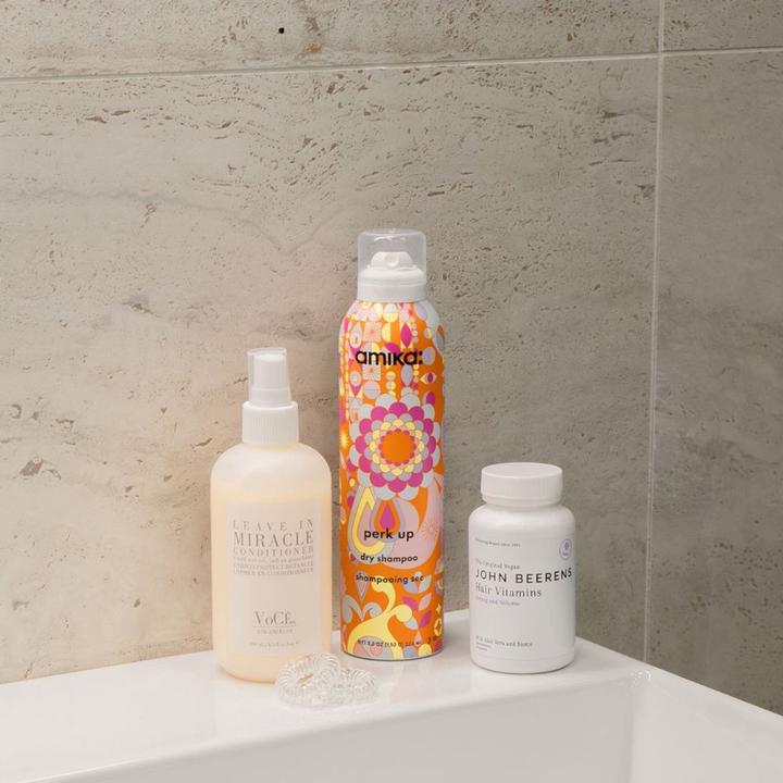 Immagine prodotto Amika Perk Up Dry Shampoo 64ml (Shampoo secco, 64 ml)