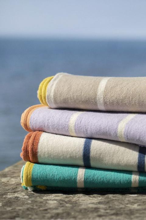 Actual product image David Fussenegger Flannel blanket stripe.verde mare.45425440 (140 x 200 cm)