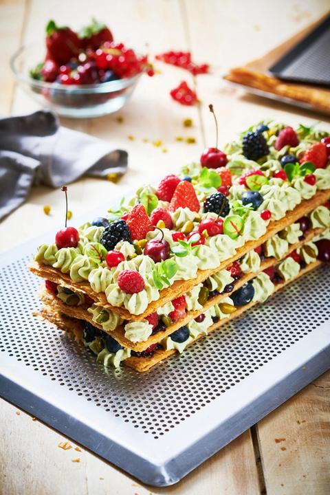 Actual product image de Buyer Perforated sheet