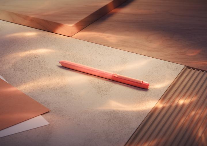 Immagine prodotto Faber-Castell Kugelschreiber Avori XB Inner Fire (Arancia, 1x)