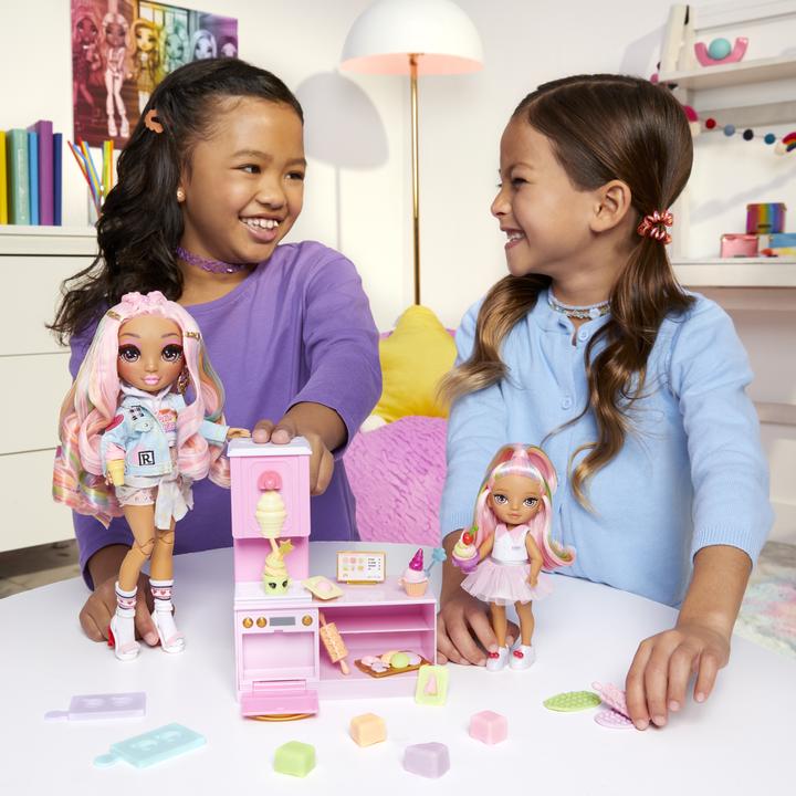 Actual product image Nobrand Rainbow High Little Compact Playset Shop