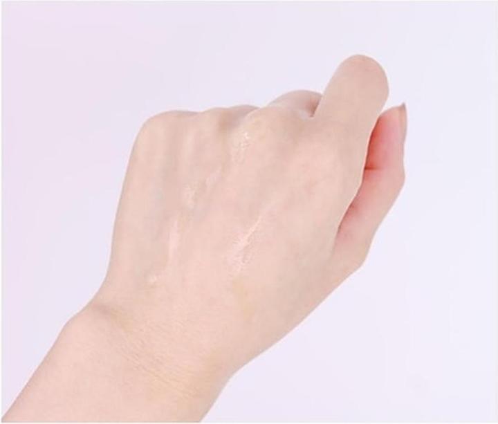 Immagine prodotto Round Lab Tonico Dokdo 200ml e Lozione Dokdo 200ml (Set per la cura del viso)