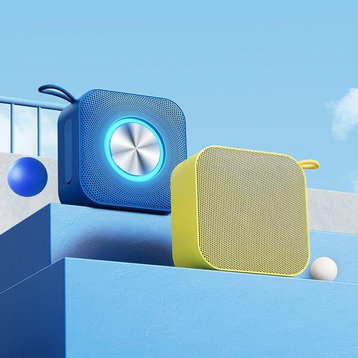 Actual product image Remax Cooplay Series Rb-M2 Kabelloser Dunkelblaue Lautsprecher (4.50 h)