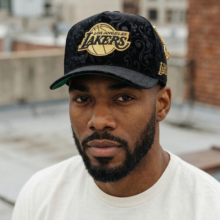 Produktbild Mitchell & Ness Snapback Pro Cap - Bling Los Angeles Lakers (One Size)