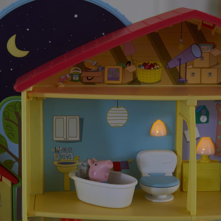 Actual product image Hasbro Peppa's Playtime to Bedtime House