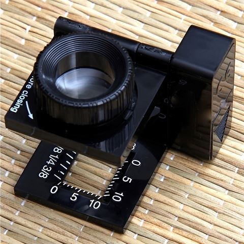 Productafbeelding Carson Linnen Tester Opvouwbaar met LED 11,5x15mm