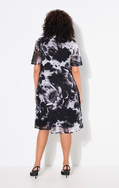 Produktbild Ulla Popken Kleid, doppellagig, A-Linie, V-Ausschnitt, Glocken-Halbarm (60)
