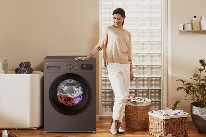 Produktbild LG Washing machine F4A1009NDK 1400 rpm 9 kg Black (9 kg, Links)