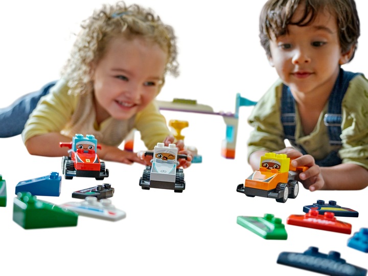 Image du produit LEGO F1 Team Rennautos mit Rennfahrern (10445)