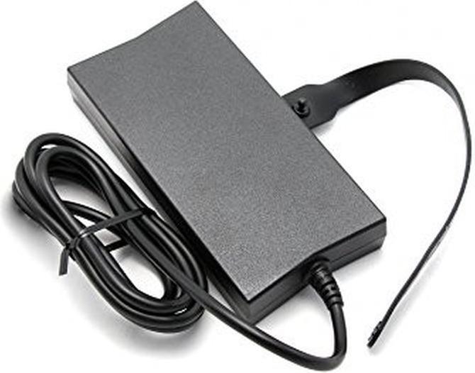 Produktbild Dell 130W AC Adapter (130 W)