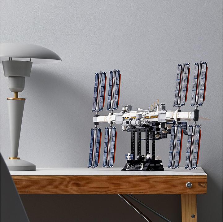 Image du produit LEGO Station spatiale internationale (21321, LEGO Ideas, LEGO difficiles à trouver)