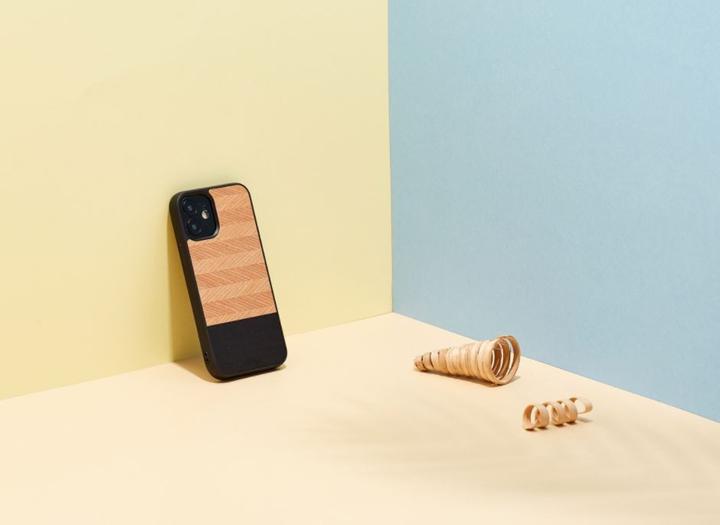 Produktbild Man.Wand & WOOD case for iPhone 12 mini herringbone nero black (Apple iPhone 12 mini)