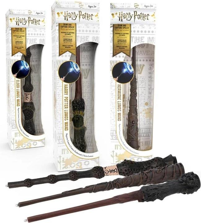 Produktbild Wow! Stuff Harry Potter Zauberstab ass. mit Licht
