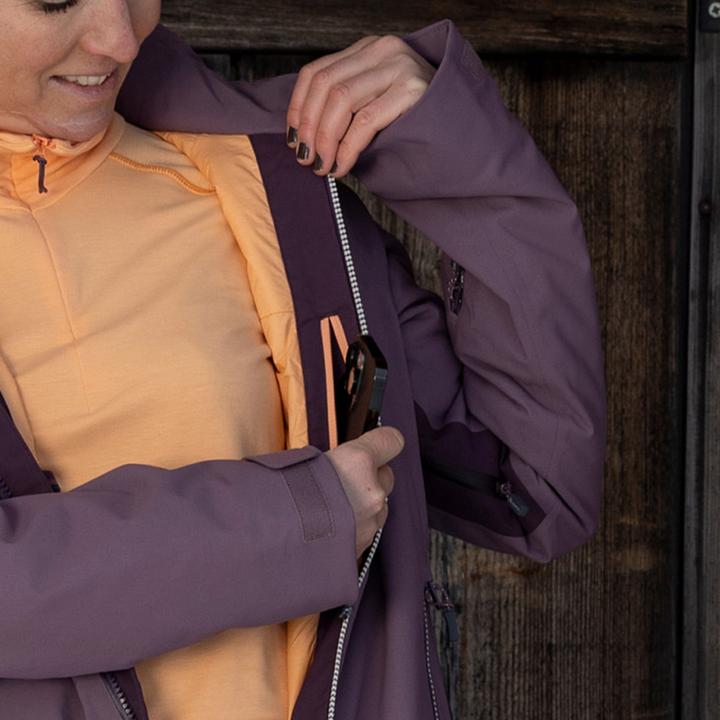 Actual product image Radys R1 Insulated Tech Jacket (M)