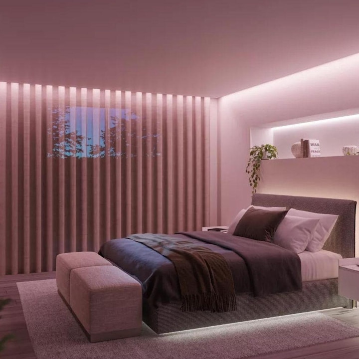 Actual product image Philips Hue Lightstrip Solo (RGBW, 300 cm, Indoor)