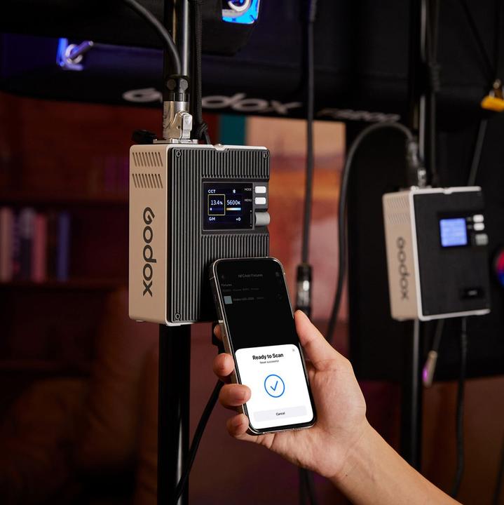 Productafbeelding Godox FL200R K1 - Kit 1 x Flexible RGB LED Light FL200R & Accessories