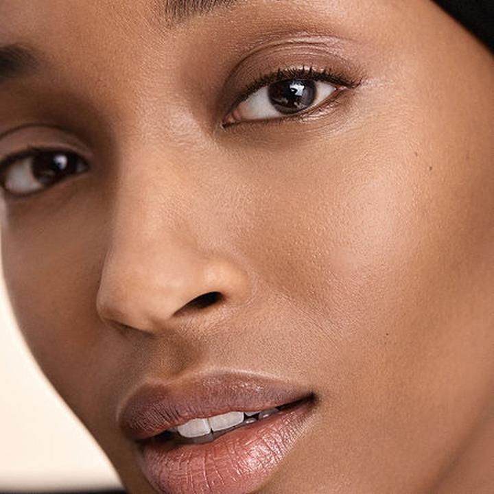 Image du produit Fenty Beauty Correcteur éclaircissant pour les yeux (11 Moutarde au miel)