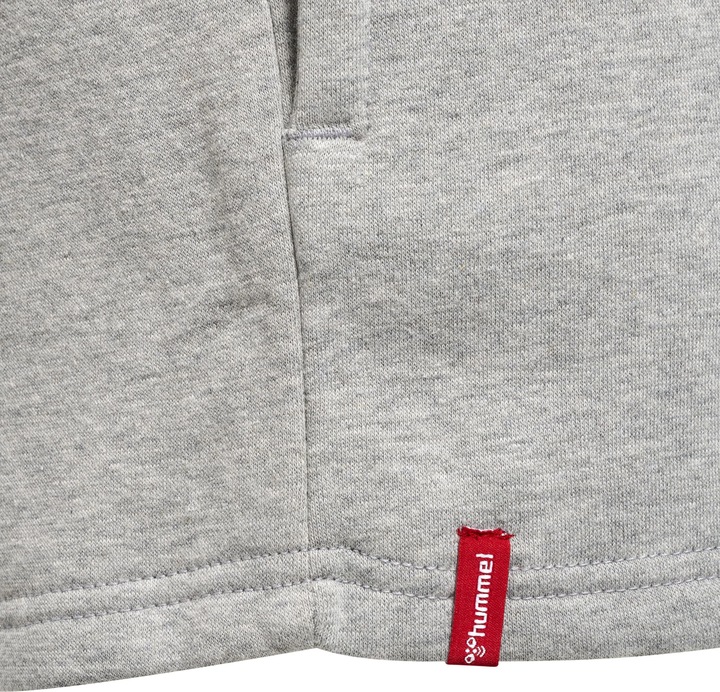 Actual product image hummel Red Basic Sweat Shorts Kids (152)
