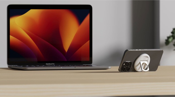 Actual product image Belkin Mount