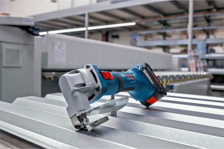 Produktbild Bosch Professional GSC 18V-16 E