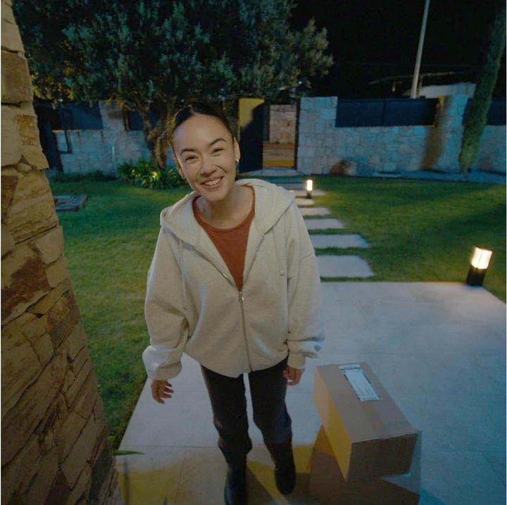 Actual product image Philips Hue Secure (Wireless)