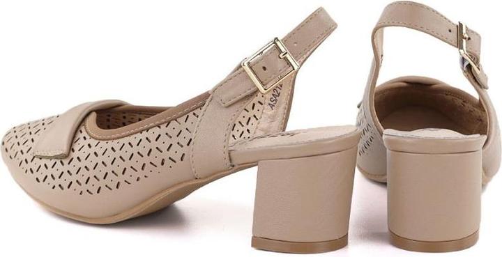 Immagine prodotto Jezzi Women's openwork pumps with a strap, beige ASA212-8 (40)