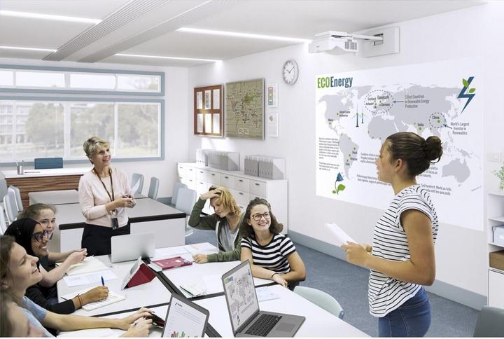 Actual product image Epson EB-770F (Full HD, 4100 lm, 0.25 - 0.35:1)